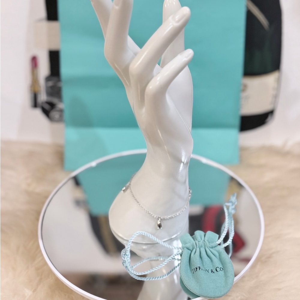 🔥 RARE TIFFANY & Co. PERETTI THREE TEARDROP BRACELET SIze 6.8 w/ Dust Bag - Picture 5 of 11